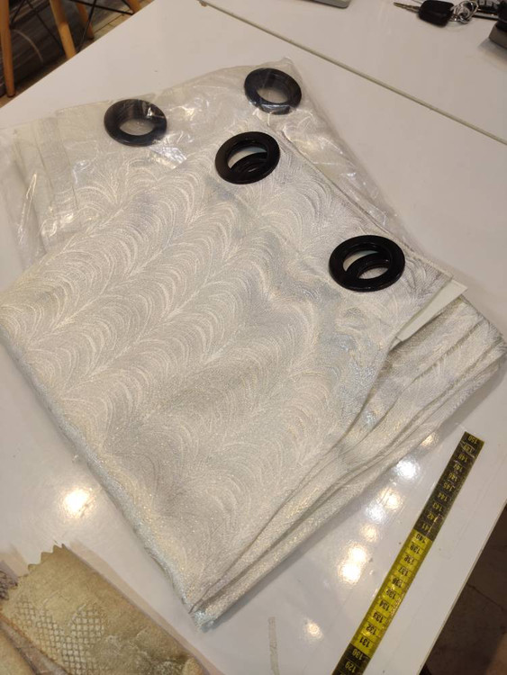 حریر کرپ محو ترک، طرح موجدار، لوکس و مدرن - برای دکوراسیونهای خاص