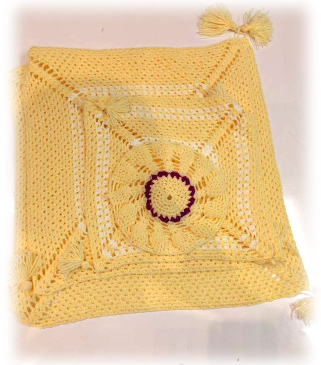 رومیزی دستبافت گلدار | زیربشقابی قلاببافی | دکوراسیون خانه | هدیه خاص