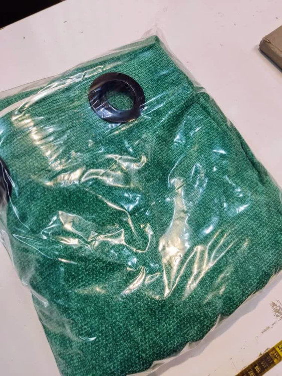 پرده آماده مخمل به رنگ سبز - لمسی از طبیعت در قلب خانه0