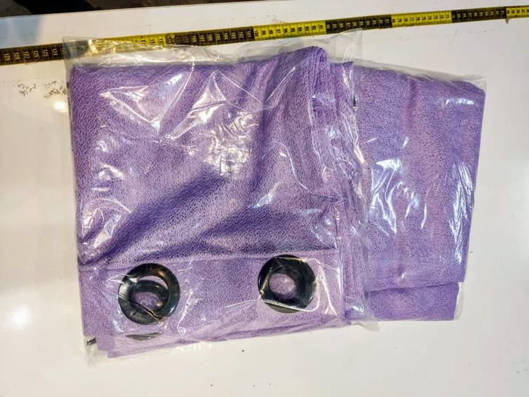 پرده آماده لیوما به رنگ یاسی - جلوهای لطیف و شیک برای دکوراسیون شما1