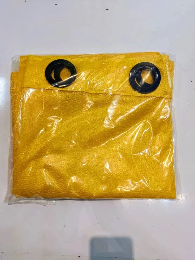 پرده آماده لیوما زرد – انتخابی شاد و چشمنواز برای خانههای روشن1