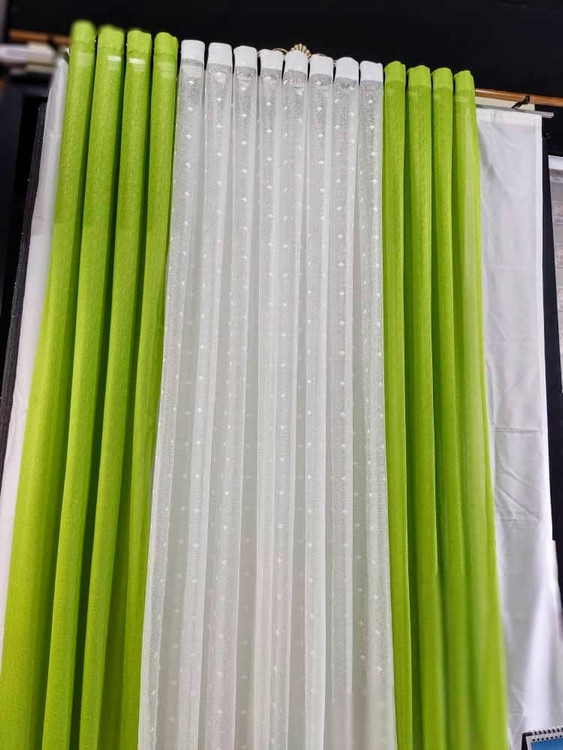 پرده آماده لیوما سبز روشن – انتخابی ملایم و مدرن برای فضایی باطراوت0