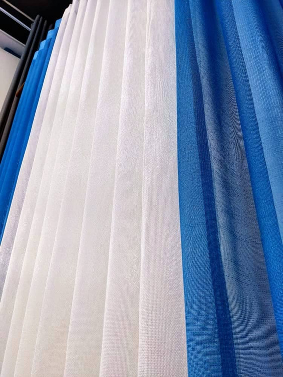 آرامش در رنگها | ترکیب چشمنواز حریر آبی و سفید