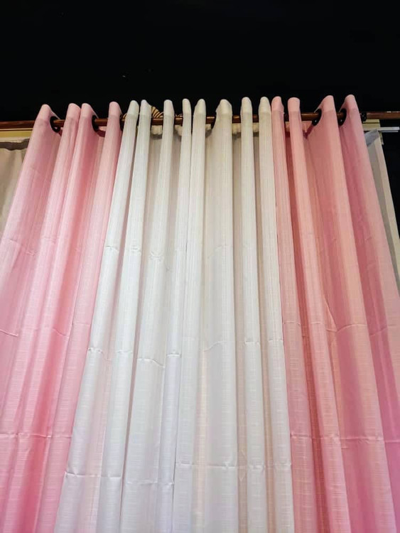 پرده حریر صورتی – لطافت زنانه در دل دکوراسیون