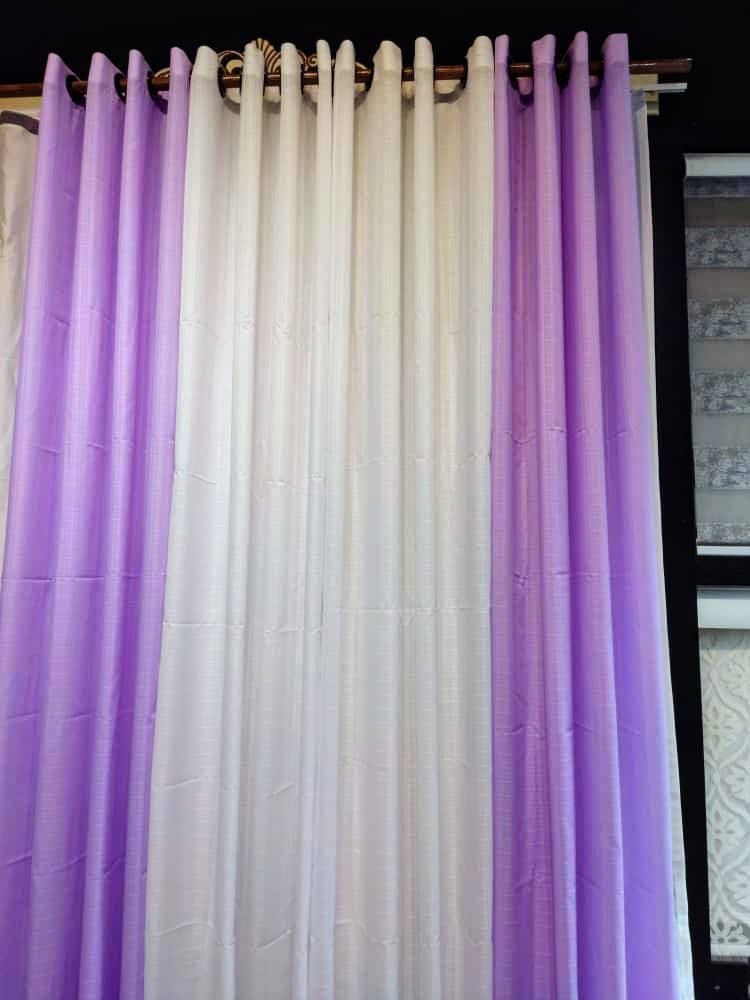 پرده حریر یاسی | رایحه لطیف آرامش در قاب پنجره0