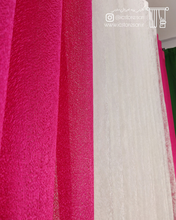 پرده سرخ ابی لیوما